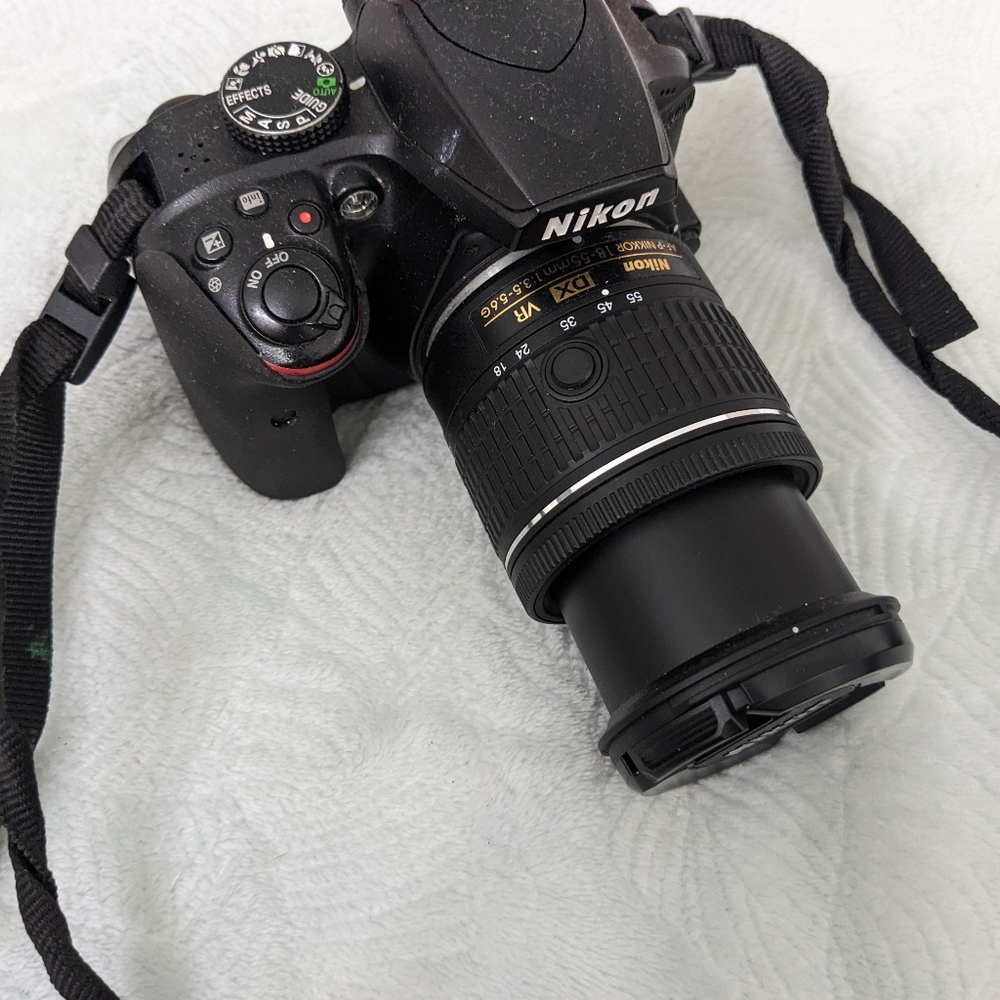 Nikon Camera - Picture 8 of 8